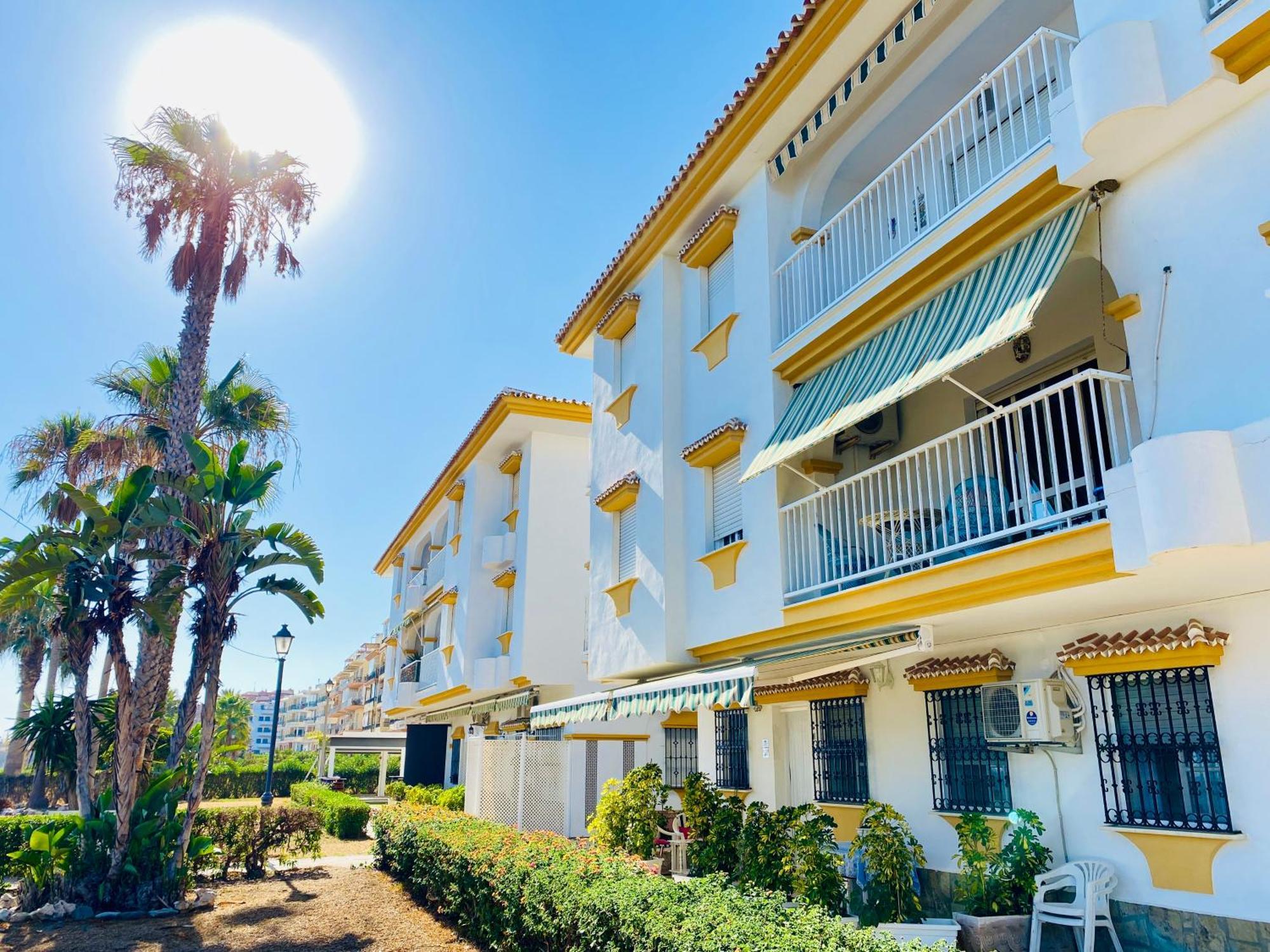 First Line Torrox Costa 아파트 외부 사진